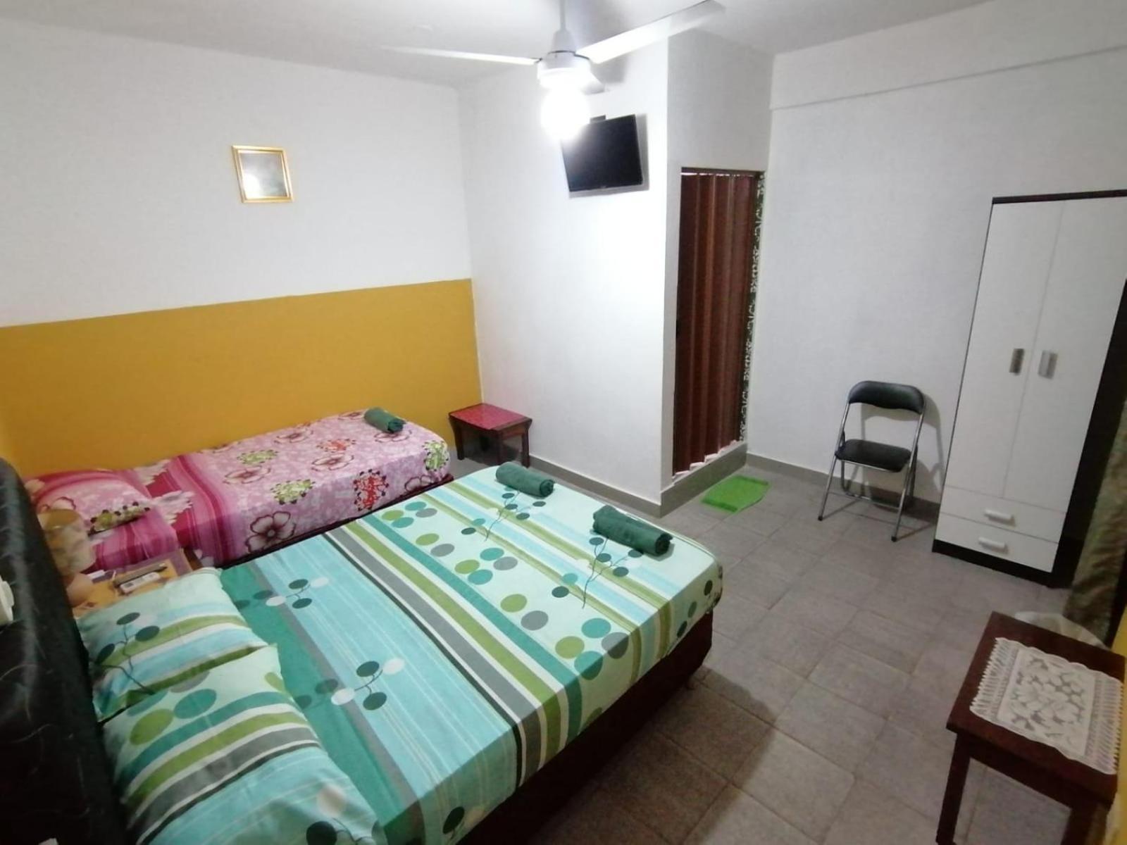 Remember Py Hotel Luque Exterior foto