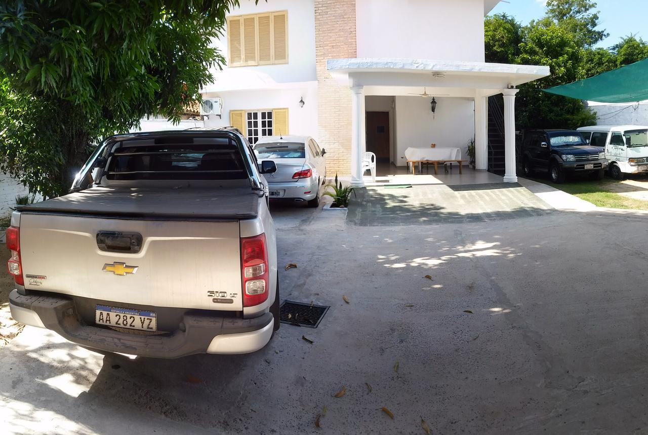Remember Py Hotel Luque Exterior foto